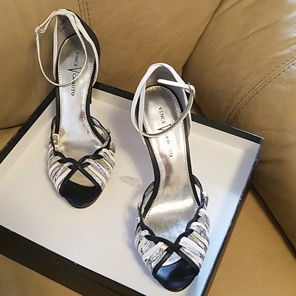 Shoes - Picture 3 of 3
